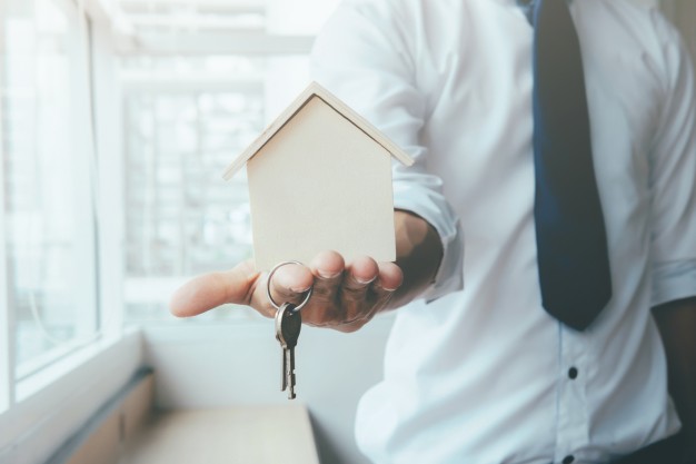 Investing in Land: The Pros and Cons