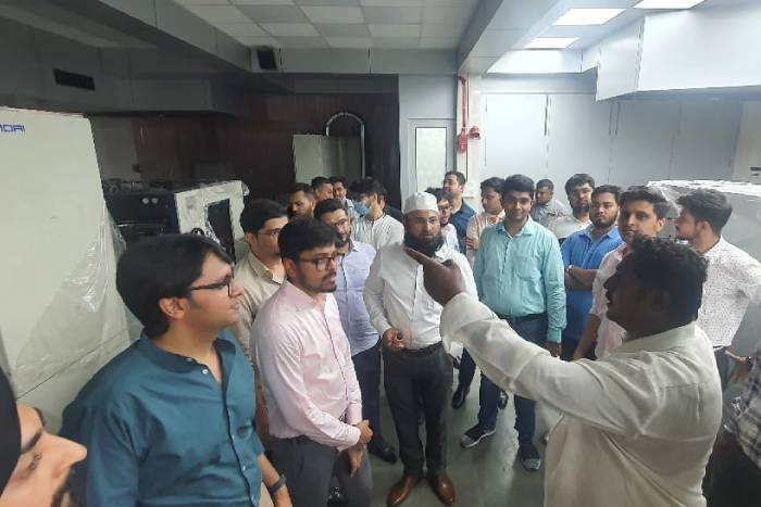 Glimpse of 9th June, 2022 1st Successful Youth Wing Study Tour at Bhumi World Logistic Park with 25+ participants in Presence of CREDAI MCHI THANE