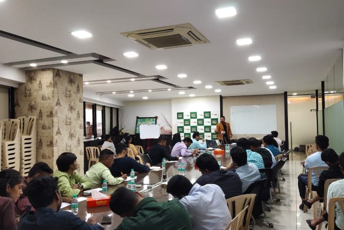 Glimpses Of 28th June SEMINAR NO 19 ON The Art of selling through story